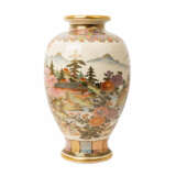 Prächtige Satsuma-Vase. JAPAN, Meiji-Zeit (1868-1912). - фото 3