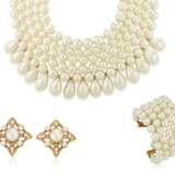 CHANEL FAUX PEARL NECKLACE AND BRACELET - photo 1
