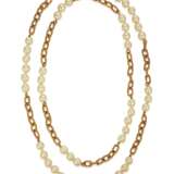 UNSIGNED CHANEL FAUX PEARL AND CHAIN NECKLACE - Foto 1