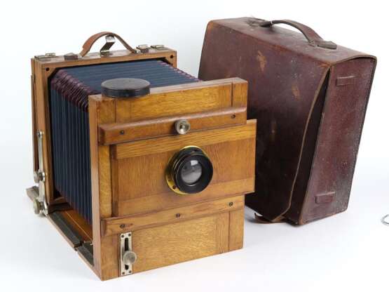 Plattenkamera um 1900 - Foto 1