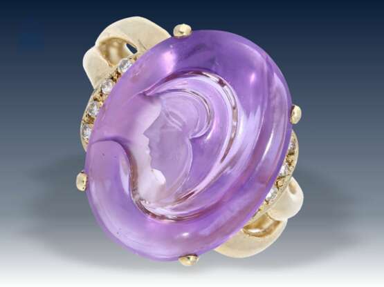 Ring: dekorativer, außergewöhnlicher Goldschmiedering mit Amethyst-Gemme - photo 1