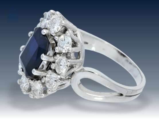 Ring: vintage Saphir/Diamant-Blütenring, sehr teure Goldschmiedeanfertigung, feiner Brillantbesatz von ca. 1,8ct - photo 2