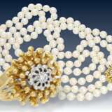 Kette/Ring: hochwertige doppelreihige Perlenkette mit schöner, ausgefallener Rubin/Brillant-Goldschmiede-Wendeschließe und passendem Brillantring - Foto 1