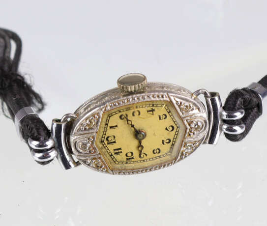 Mido Damen Armbanduhr Platin - фото 2