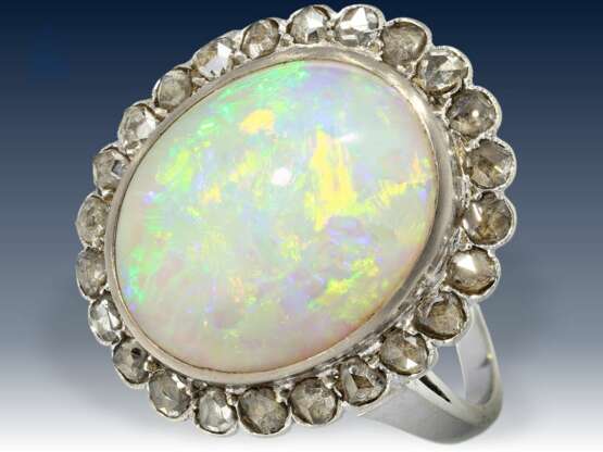 Ring: sehr wertvoller Opal/Diamantring, vermutlich um 1950 - photo 1