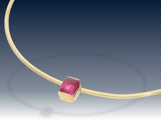 Kette/Collier: goldener, hochwertiger vintage Omega- Halsreif mit sehr schönem Farbstein-Anhänger, pinker Turmalin von ca. 5ct, vermutlich Brasilien - Foto 1