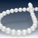 Kette: außergewöhnliche Südsee-Zuchtperlen-Kette/Perlenstrang mit besonders großen hochwertigen Perlen bis zu ca. Ø16mm, neuwertig, NP lt. Einlieferer ca.10000€ - фото 2