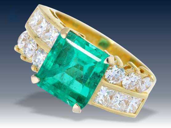 Ring: exklusiver Smaragd/Diamantring, vermutlich Columbien - Foto 1