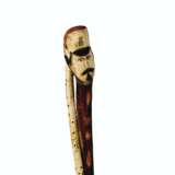 A CARVED AND PAINT-DECORATED CANE IN THE FORM OF A ZOUAVE SO... - photo 2