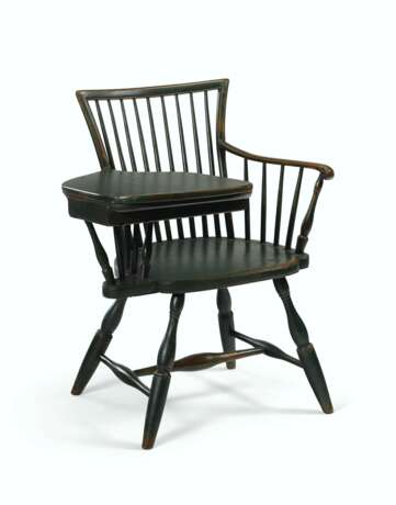 A GREEN PAINTED ROD BACK WINDSOR WRITING ARMCHAIR - photo 2