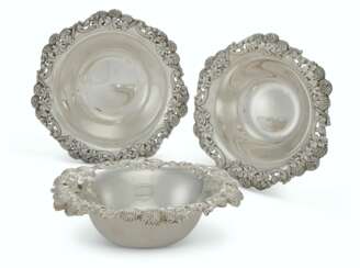 A SUITE OF THREE MATCHING AMERICAN SILVER BOWLS