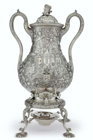 Samuel Kirk & Sons. AN AMERICAN SILVER COFFEE URN ON STAND - photo 1