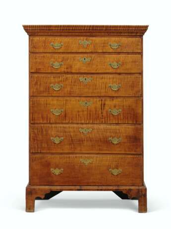 A CHIPPENDALE FIGURED MAPLE TALL CHEST-OF-DRAWERS - фото 1