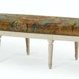 A LOUIS XIV SAVONNERIE BENCH-COVER NOW MOUNTED ON A LOUIS XV... - Foto 4