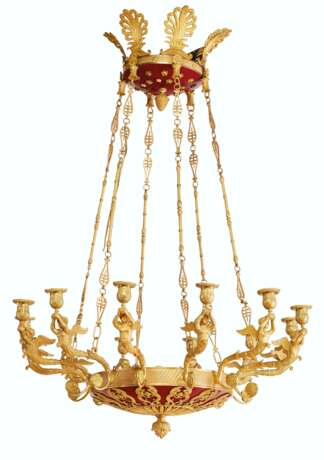 A PAIR OF FRENCH ORMOLU AND RED-PAINTED TWELVE-LIGHT CHANDEL... - photo 4