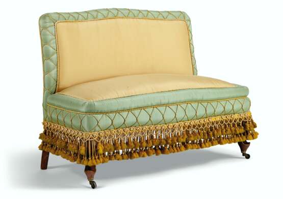 A NORTH EUROPEAN UPHOLSTERED SALON SUITE - photo 3