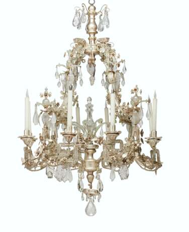 A SILVERED METAL AND CUT-GLASS EIGHT-LIGHT CHANDELIER - фото 4