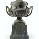 A LOUIS XVI STYLE ST ANNE MARBLE URN AND COVER - photo 4