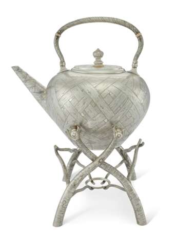 A RUSSIAN SILVER TROMPE L'OEIL KETTLE ON STAND - photo 1