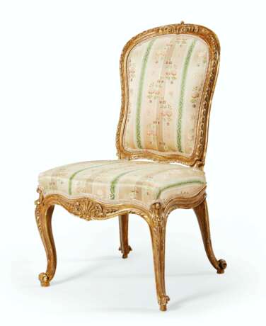 Chippendale, Thomas. A PAIR OF GEORGE III GILTWOOD SIDE CHAIRS - photo 3