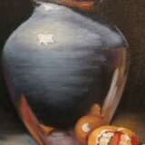 Gemälde „Натюрморт с кувшином и мандарином.“, Leinwand auf dem Hilfsrahmen, Ölfarbe, Realismus, Stillleben, 2020 - Foto 2