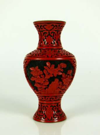 Rotlack-Vase - Foto 1
