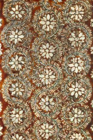 Deckeldose mit Blütenranken - photo 3
