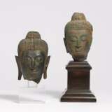 Zwei kleine Buddhaköpfe - photo 1