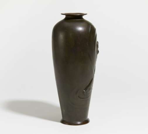 Vase mit zwei großen Karpfen - фото 4