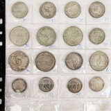 Weimarer Republik und Dt. Kaiserreich - Folie mit 16 Münzen, - photo 1