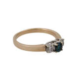 Ring mit 3 Brillanten davon mittig 1 blauer von 0,35 ct - photo 1