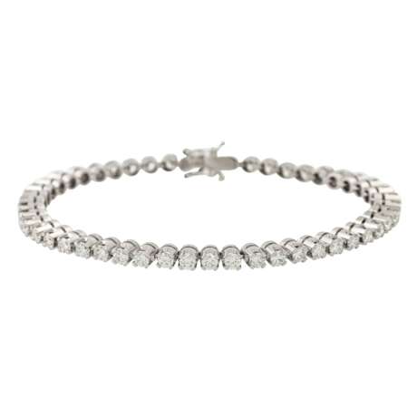 Armband mit Brillanten zusammen ca. 4 ct, - фото 1