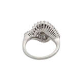 Ring mit Brillant von ca. 0,6 ct, - photo 4