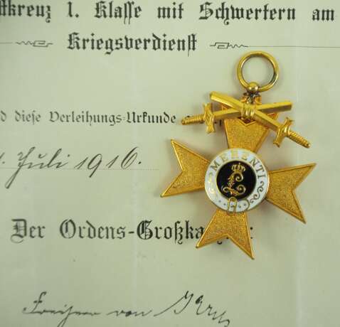 Bayern: Nachlass eines Feldpostsekretärs mit dem Militär-Verdienst-Kreuz 1. Klasse mit Schwertern. - фото 2
