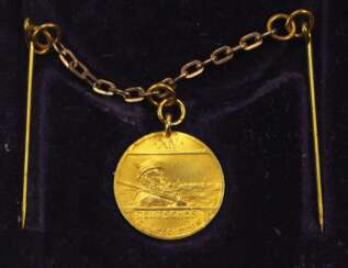 Hanovre: Médaille du tir fédéral allemand, en or, dans un écrin.