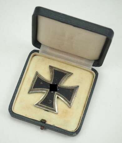 Eisernes Kreuz, 1939, 1. Klasse, im Etui - 20. - photo 1