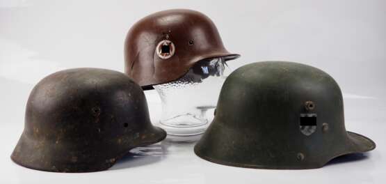 3. Reich: Stahlhelm - 3 Exemplare. - photo 2