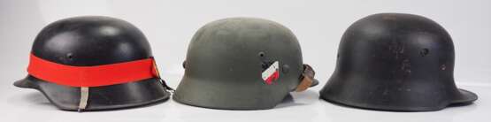 3. Reich: Stahlhelm - 3 Exemplare. - Foto 2