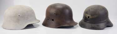 3. Reich: Stahlhelm - 3 Exemplare.