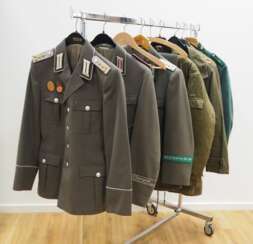 DDR: Uniform - 7 Exemplare.
