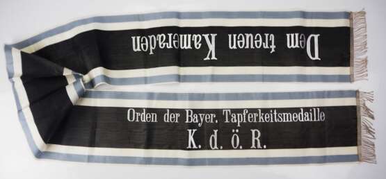 Bayern: Kranzschleife für einen Träger der Bayer. Tapferkeitsmedaille. - Foto 1