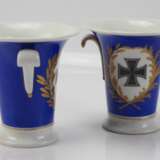 KPM: Kobaltblaues Vasenpaar mit Eisernem Kreuz. - Foto 3