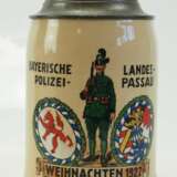 Bayern: Erinnerungskrug der Bayerischen Landes-Polizei Passau - Weihnachten 1927. - Foto 1