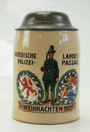 Bayern: Erinnerungskrug der Bayerischen Landes-Polizei Passau - Weihnachten 1927. - photo 1