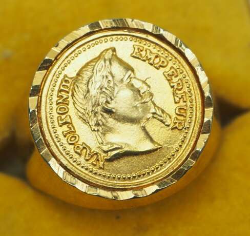 GOLD Ring Napoleon III. - photo 1