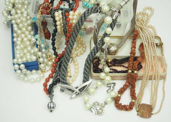 Modeschmuck - Nachlass. - Foto 1