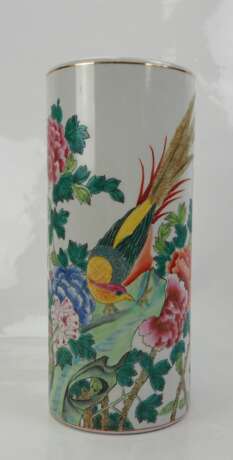 China: Vase mit Blumen- und Vogeldekor. - Foto 3
