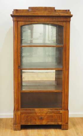 Biedermeier Vitrine. - photo 1