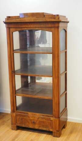 Biedermeier Vitrine. - photo 2