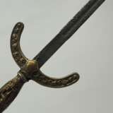 Historismus Schwert mit detailreichen Ornamenten. - Foto 3